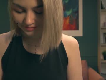 Naked cam girl sophiastorm image #869002