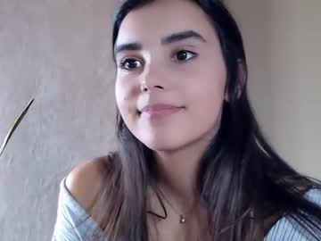 Naked cam girl nika_la image #2917223