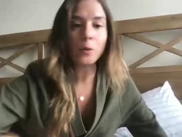 Naked cam girl ale2555 image #3925282