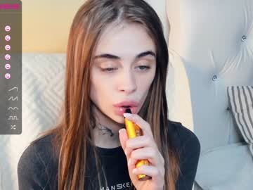 Naked cam girl evalanis image #2478678