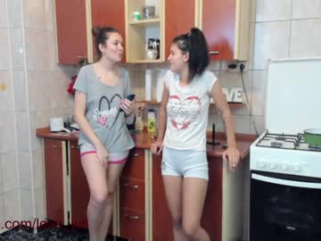 Naked cam couple iuliana32 image #425199