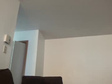 Naked cam girl katvixenn image #2848253