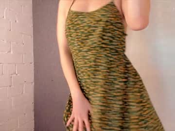 Naked cam girl crystalreves image #1562081