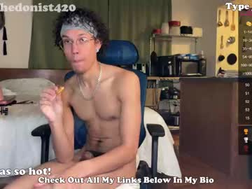 Naked cam man hunghedonist420 image #2763977