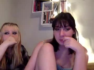 Naked cam girl wallabyxxx image #3203199