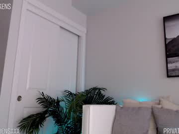 Naked cam girl oliviaowens image #925541