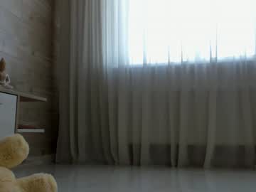 Naked cam girl meryfoxxx image #454717