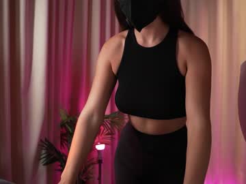 ember_robbins naked cam