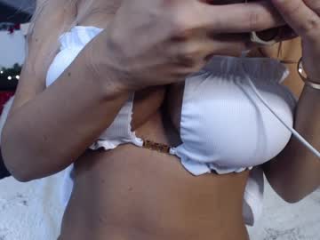 Naked cam girl marrylouanne image #688251