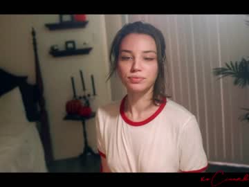 Naked cam girl cinnabelle image #363174