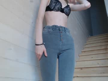 Naked cam girl princess__aurora image #3675547