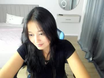 oeku naked cam