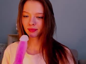 Naked cam girl _demi_dee_ image #1760653