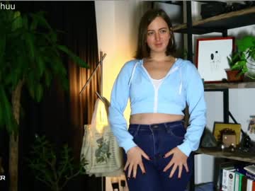 Naked cam girl maeveminx image #2914518