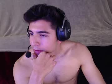 Naked cam man jaxxxhunter image #3833100