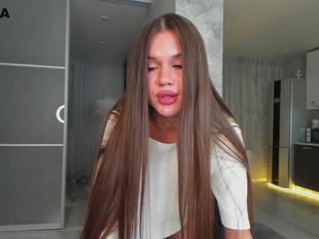 Naked cam girl mia_devill image #3893518