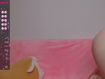Naked cam girl small_blondee image #2999017