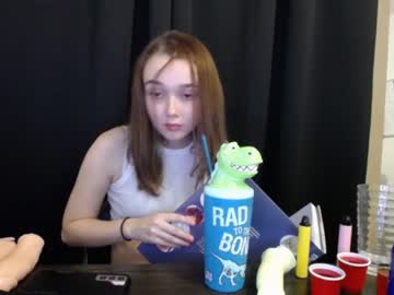 Naked cam girl nomieturtles69 image #2684654