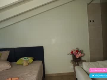 Naked cam girl chloewildd image #3694194