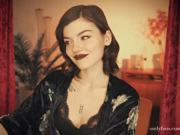 Naked cam girl auddicted image #1186245