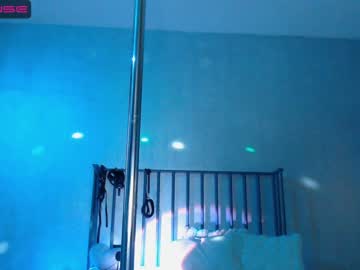 Naked cam girl juliabeng1 image #2716301