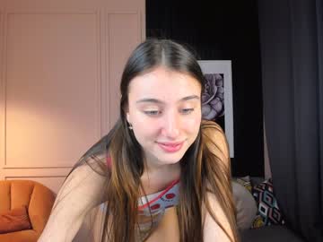Naked cam girl chio_rio image #3653557