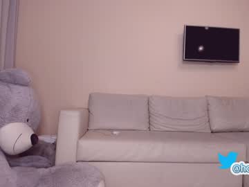 Naked cam girl hollyextra image #31582
