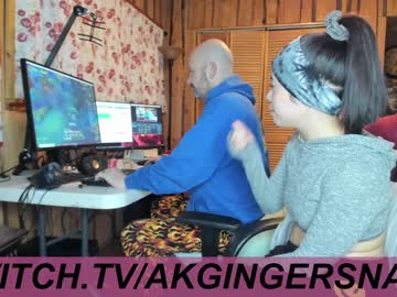 Naked cam couple akgingersnaps image #3226396