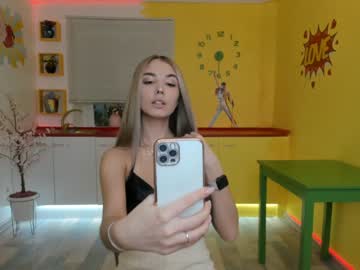 Naked cam girl amelia__williams image #699941