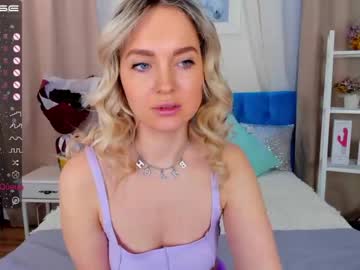 Naked cam girl lynn_sparkss image #3573542