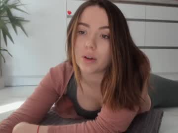 Naked cam girl meryfoxxx image #2538578