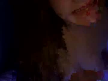 Naked cam girl 2000princess image #453595