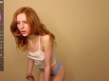 Naked cam girl wowshumm image #3929339