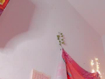 Naked cam girl kaveskiki image #1320436