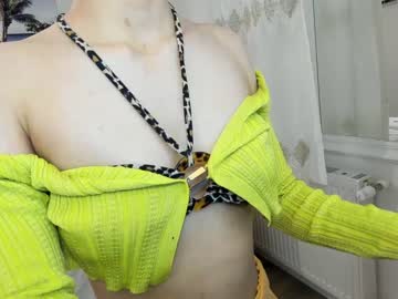 Naked cam girl ehotlovea image #3315986