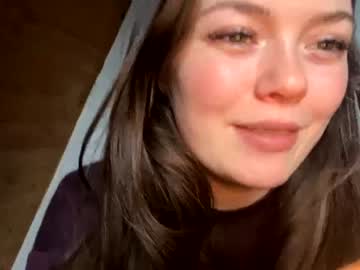 Naked cam girl emersoncane image #3479035