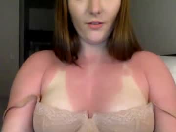 Naked cam girl ariarose21 image #2026451