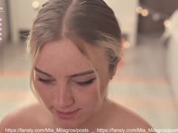 Naked cam girl mia_milagros image #2608808