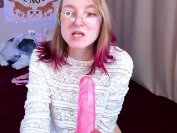 Naked cam girl lanadelmaar image #3607376