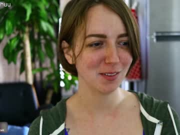 Naked cam girl maeveminx image #1419711