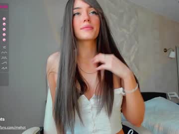 Naked cam girl milena_manin image #368090