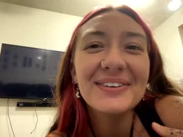 daisydoll888 naked cam