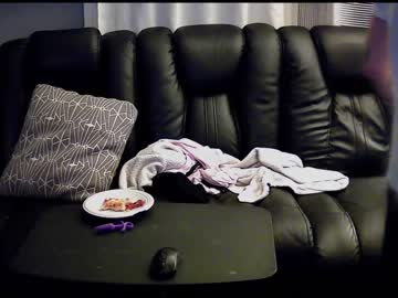 Naked cam couple betshecandoit302 image #1065194