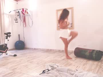 Naked cam girl kendalltyler image #1212305