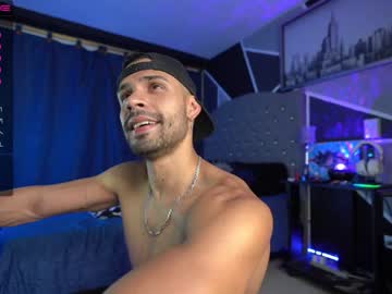 Naked cam man mrlouiss image #2138736