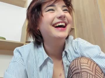 Naked cam girl ayamechan image #3421154