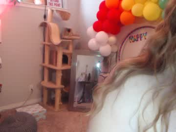 Naked cam girl skyewatson image #2542038