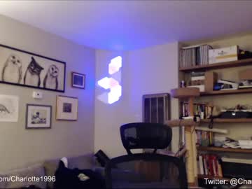 Naked cam girl charlotte1996 image #1689097