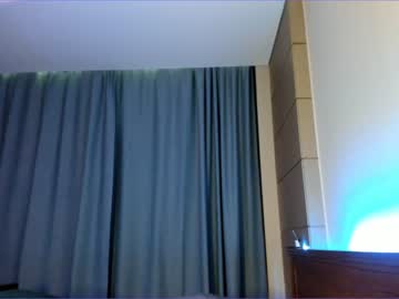 Naked cam girl naomi_25 image #2386026