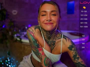 Naked cam girl nickyneck image #3885839